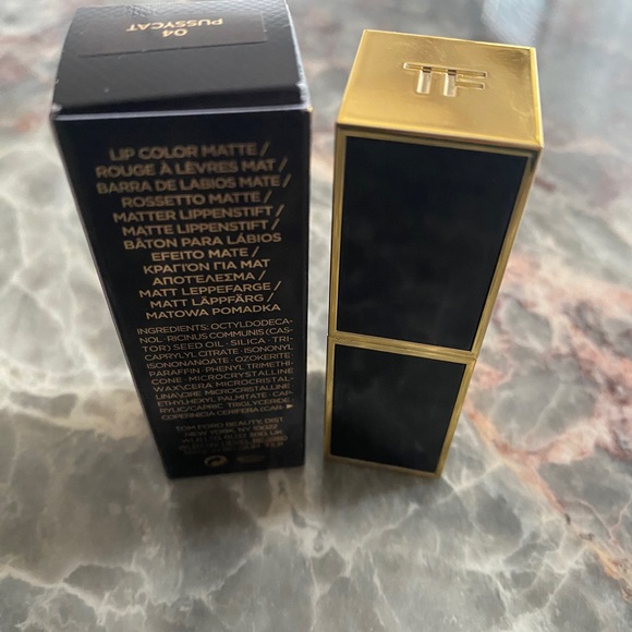 TOM FORD Lipsticks - Picture 7 of 9